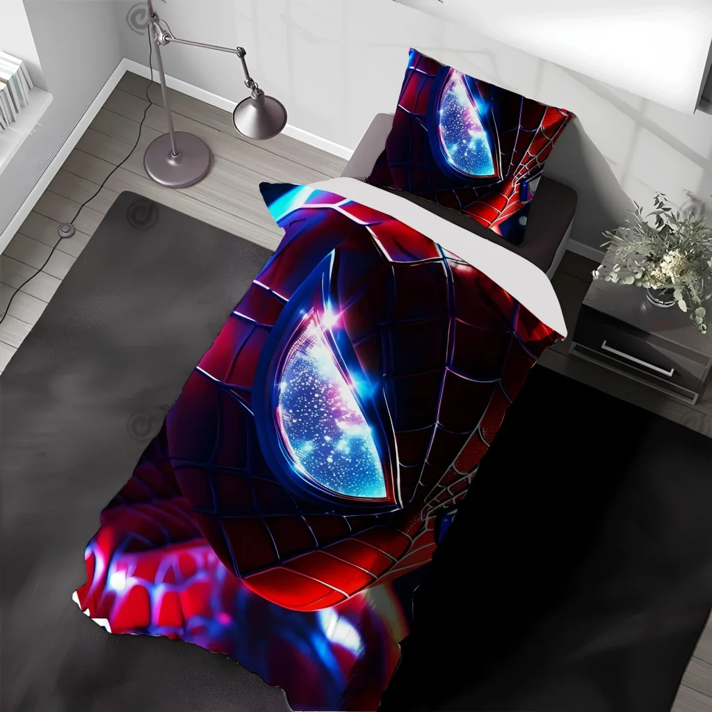 روتختی مردعنکبوتی:ست روتختی تک نفره پسرانه با طرح سه بعدی و کلوزآپ از ماسک اسپایدرمن با چشم درخشان کهکشانی و رنگ قرمز، آبی و مشکی.